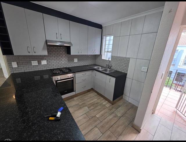 2 BEDROOM PROPERTY TO RENT IN BENMORE